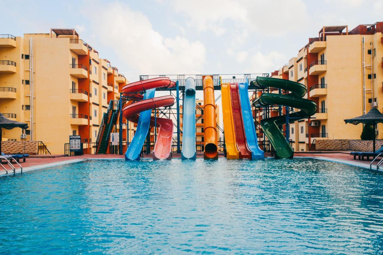 Retal View North Coast Aqua Park Hotel El Alamein Kültér fotó